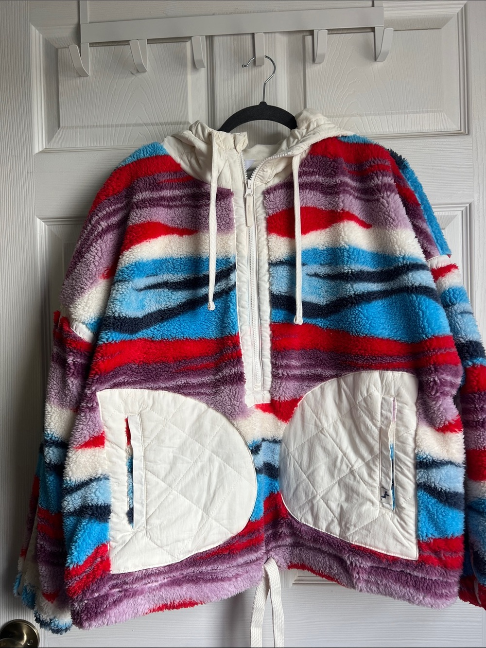 NWT Joy Lab pullover